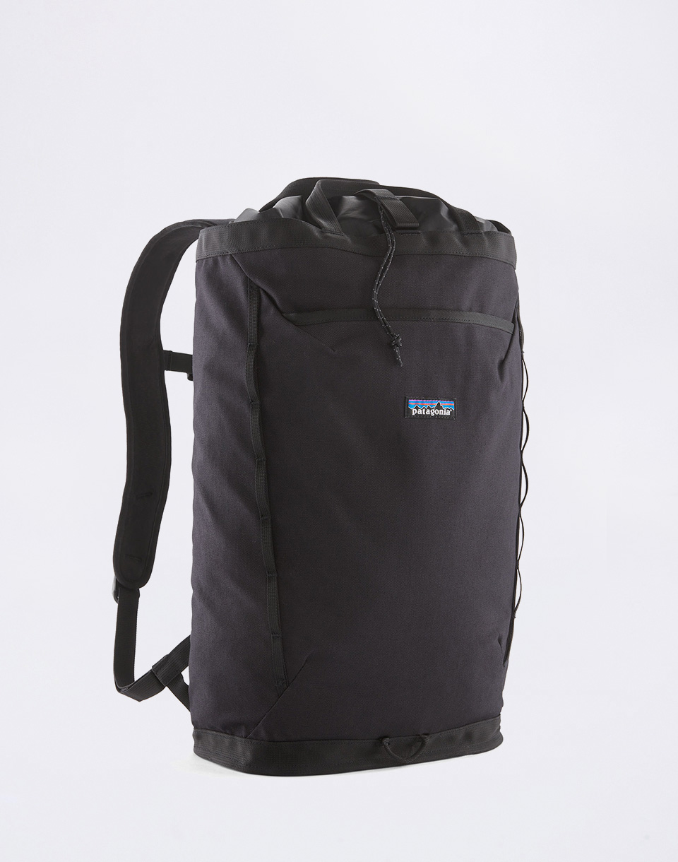 589295-wbf24-48553-blkpata-11-12 Patagonia Fieldsmith Linked Pack 24L Black