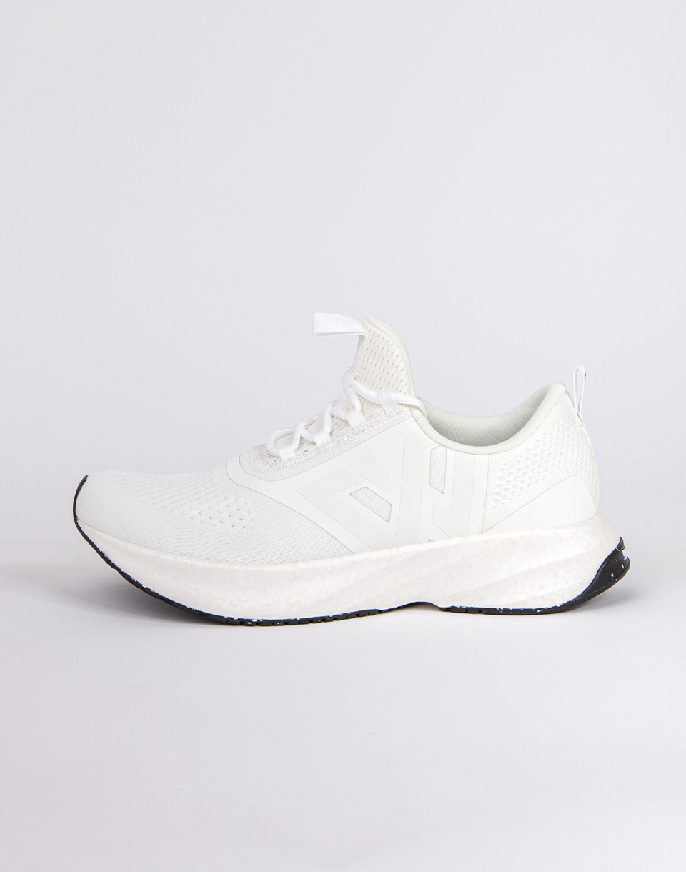 578839-urovne-4-winqs-01 WINQS Zerofly White 43 1/3